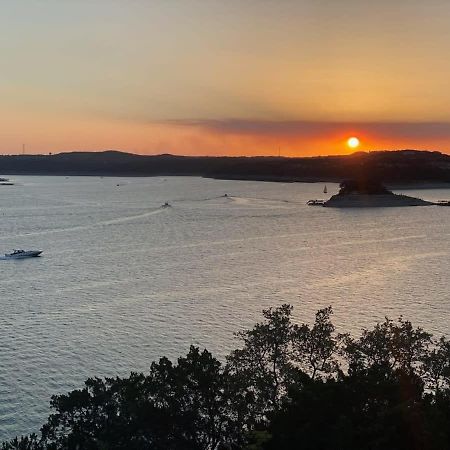 Atlantis On Lake Travis Pool Hot Tub Dock Villa Leander ภายนอก รูปภาพ