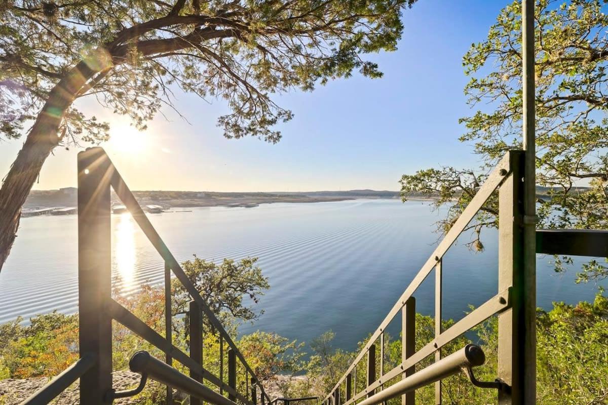 Atlantis On Lake Travis Pool Hot Tub Dock Villa Leander ภายนอก รูปภาพ